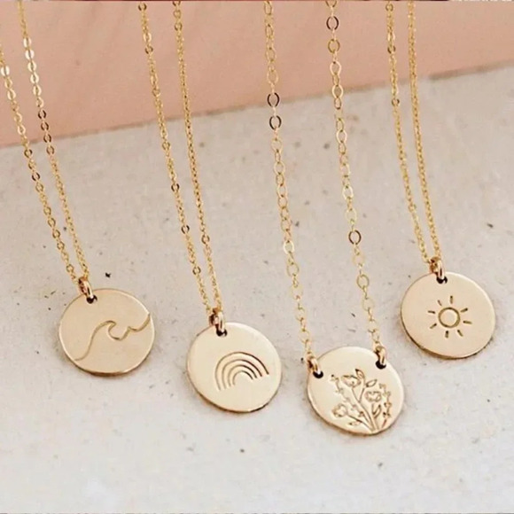 Rainbow Gold Charm Round Disc Pendant Necklace - Picture 6 of 7